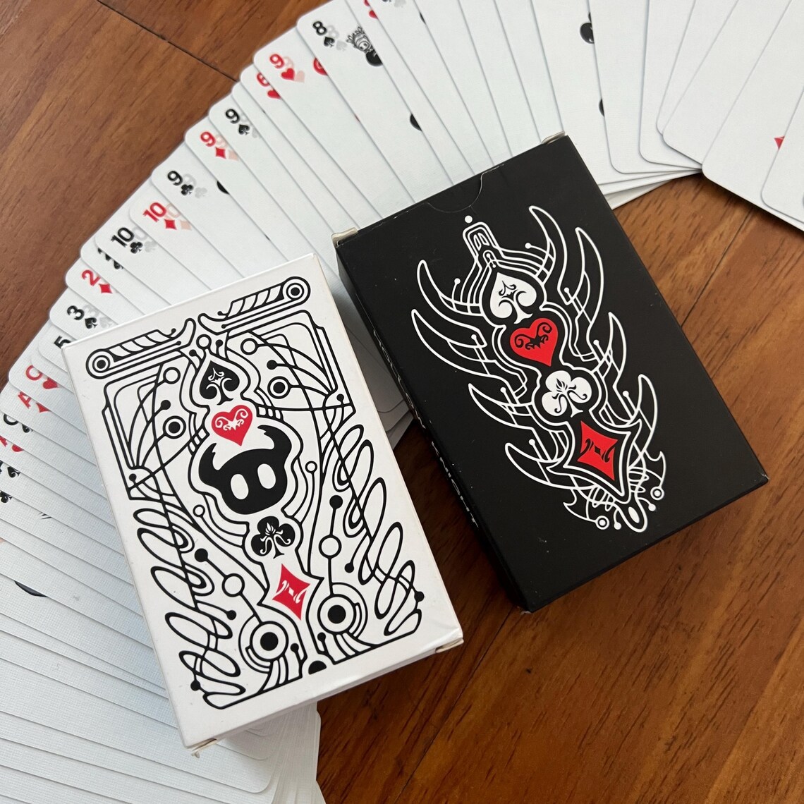 Hollow Knight Standard Poker C - Board Game Design บทวิจารณ์และราคา